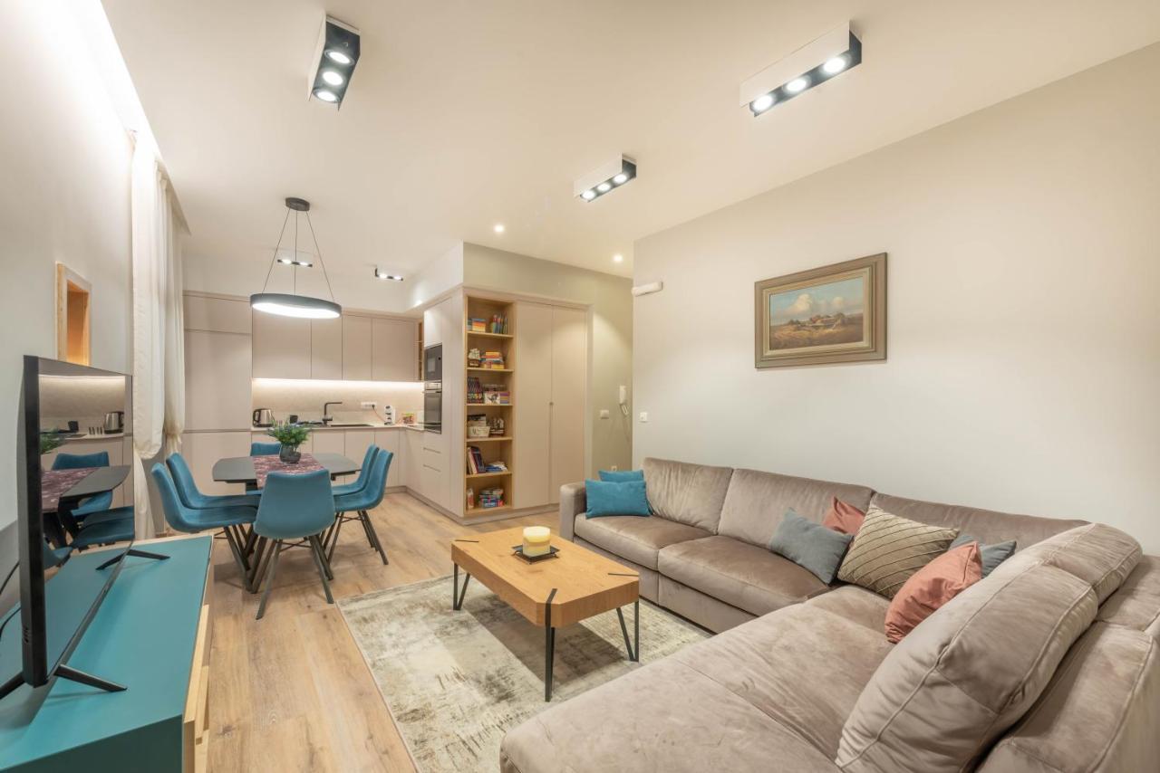 Sasha Di Cattaro - Old Town Lux Apartment Exteriör bild