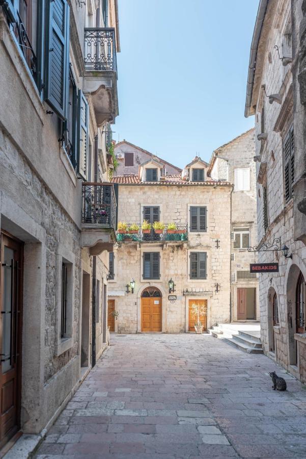 Sasha Di Cattaro - Old Town Lux Apartment Exteriör bild