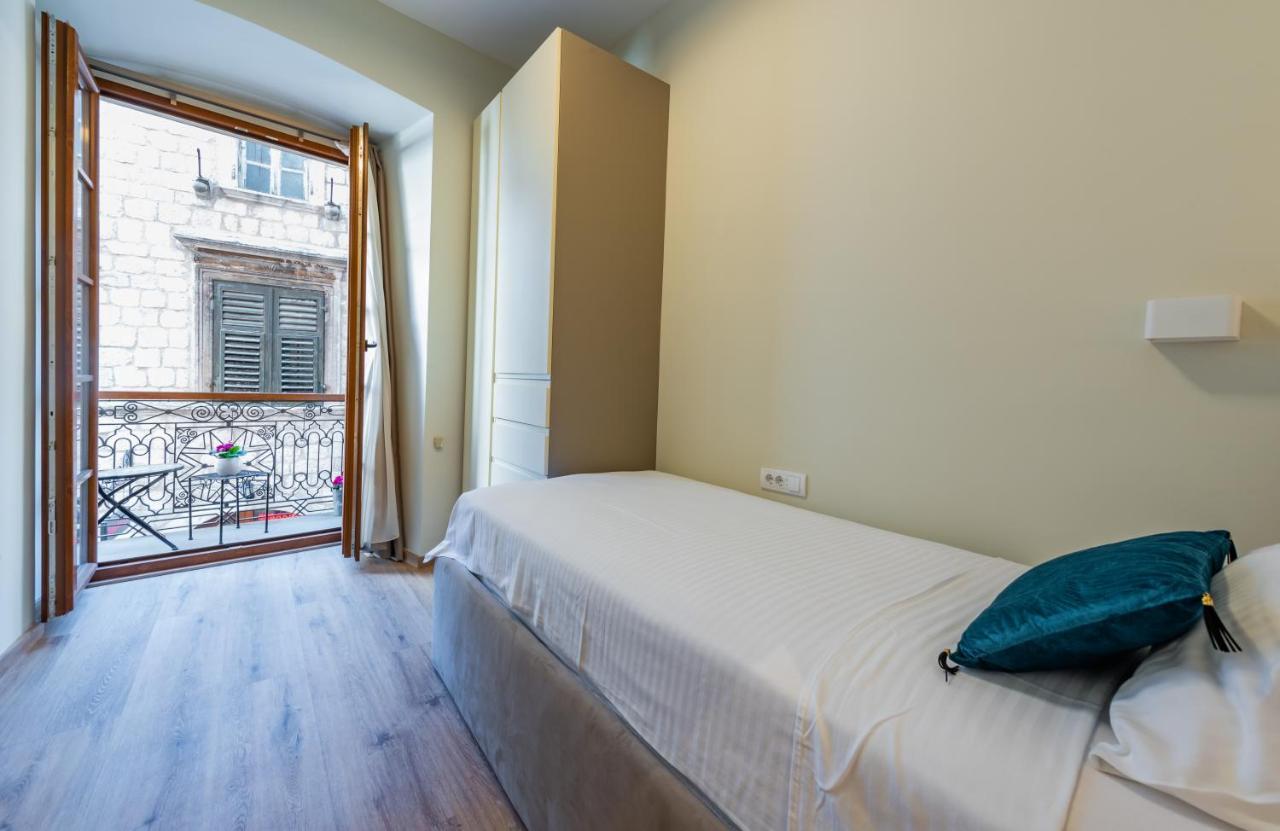 Sasha Di Cattaro - Old Town Lux Apartment Exteriör bild